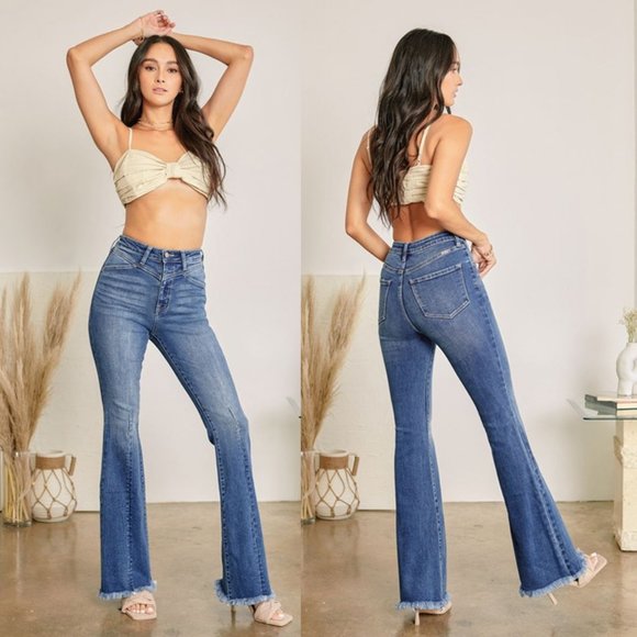 NEW KanCan Ashton Super High Rise Front Yoke Bell Bottom Flare Jeans Medium Wash - Picture 2 of 12